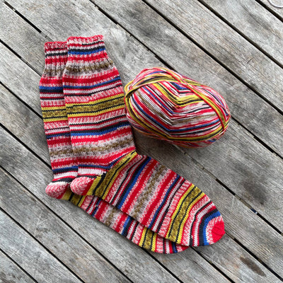 Arne and Carlos Design Line 4 ply Colour or Pairfect